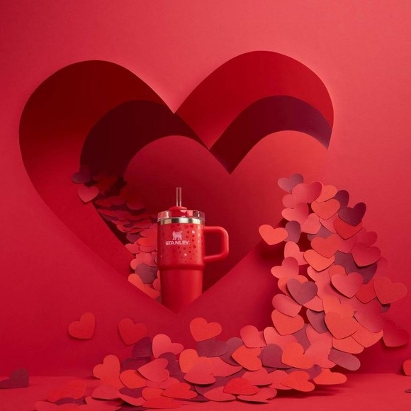 💗 STANLEY 20oz Valentines Day Ruby Hearts Quencher Tumbler - Picture 6 of 7